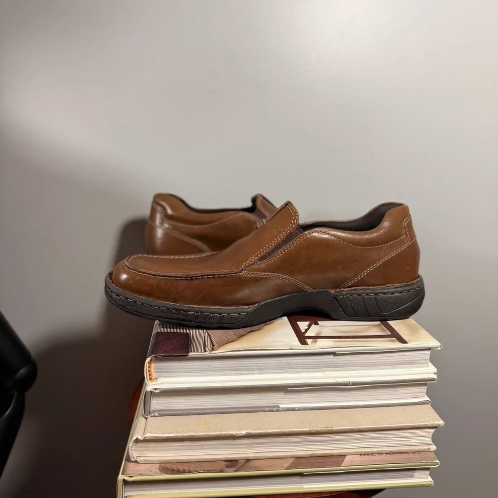 Rockport Size 10 Men's Brown Leather Slip-On Shoes